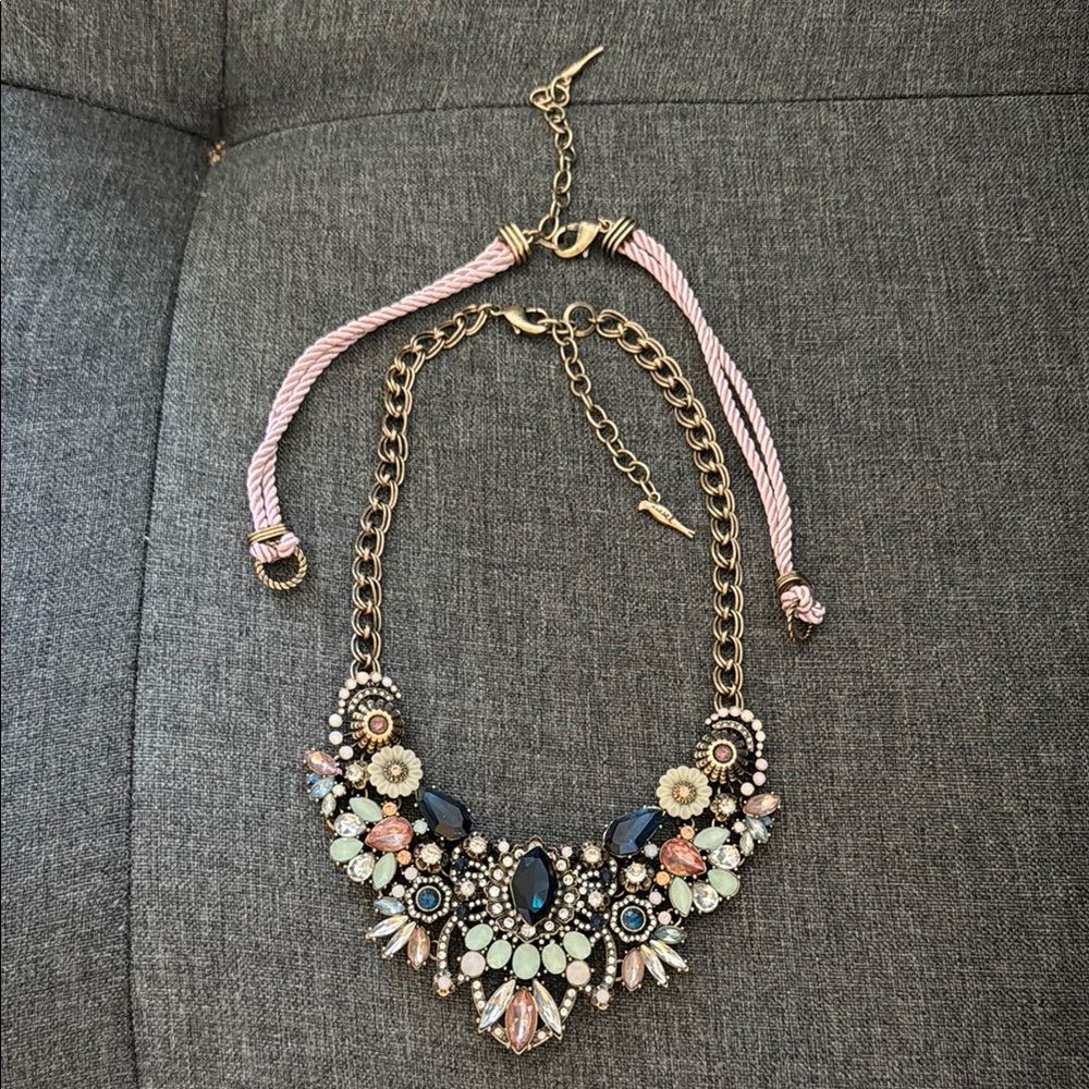 Elegant Gold And Multicolor Statement Necklace - image 2